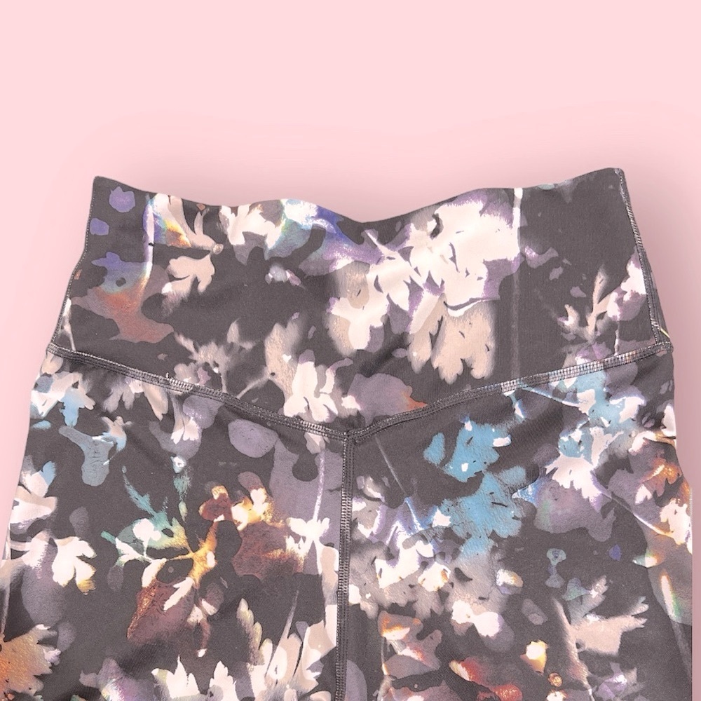 Nike ONE TGHT PRINT FA19‎ SIZE SMALL NWOT - Picture 3 of 8